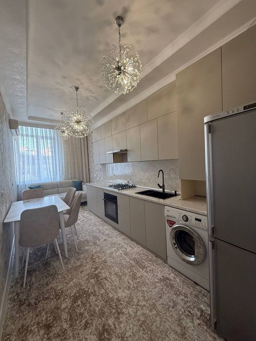 Квартира продается 3/6/8 рядом с Basri Baba