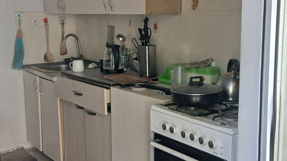 Hovli 1 hona va karidor ijaraga beriladi
