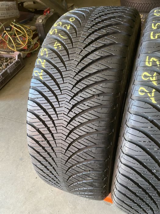 Anvelope All Season 225/55/17 Goodyear Vector 4 Seasons 225 55 17 R17