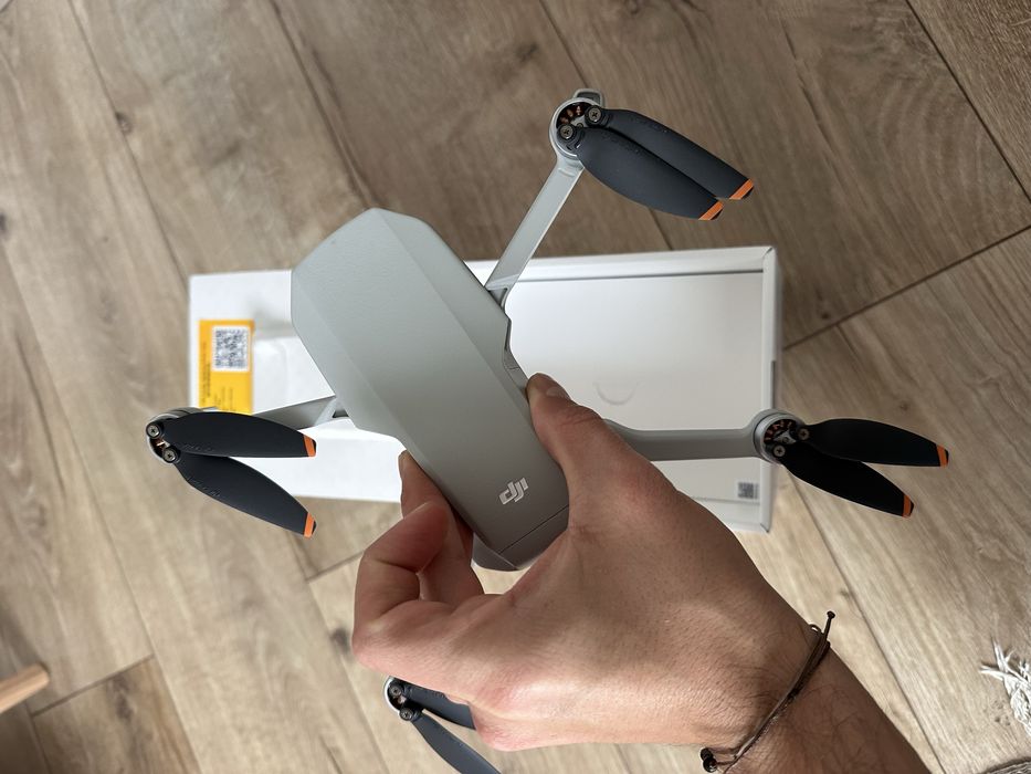 Drona DJI Mini 4K ca noua + filtru ND