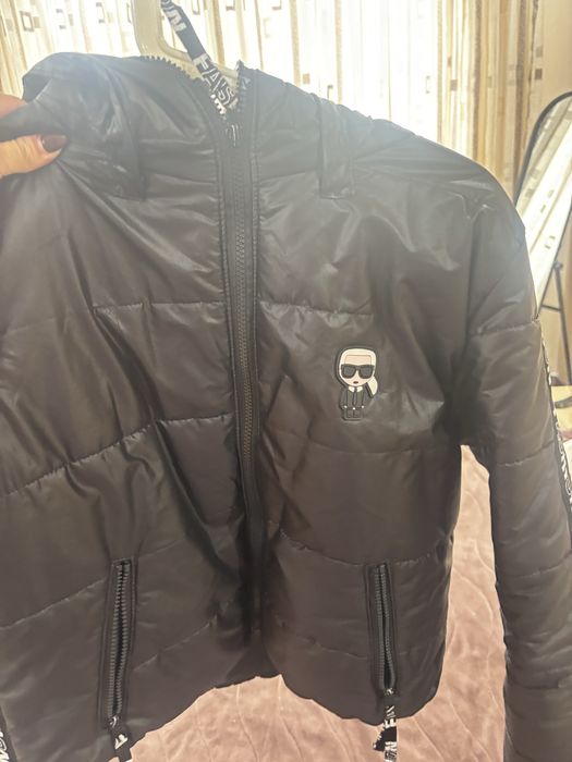 Яке Karl Legerfeld