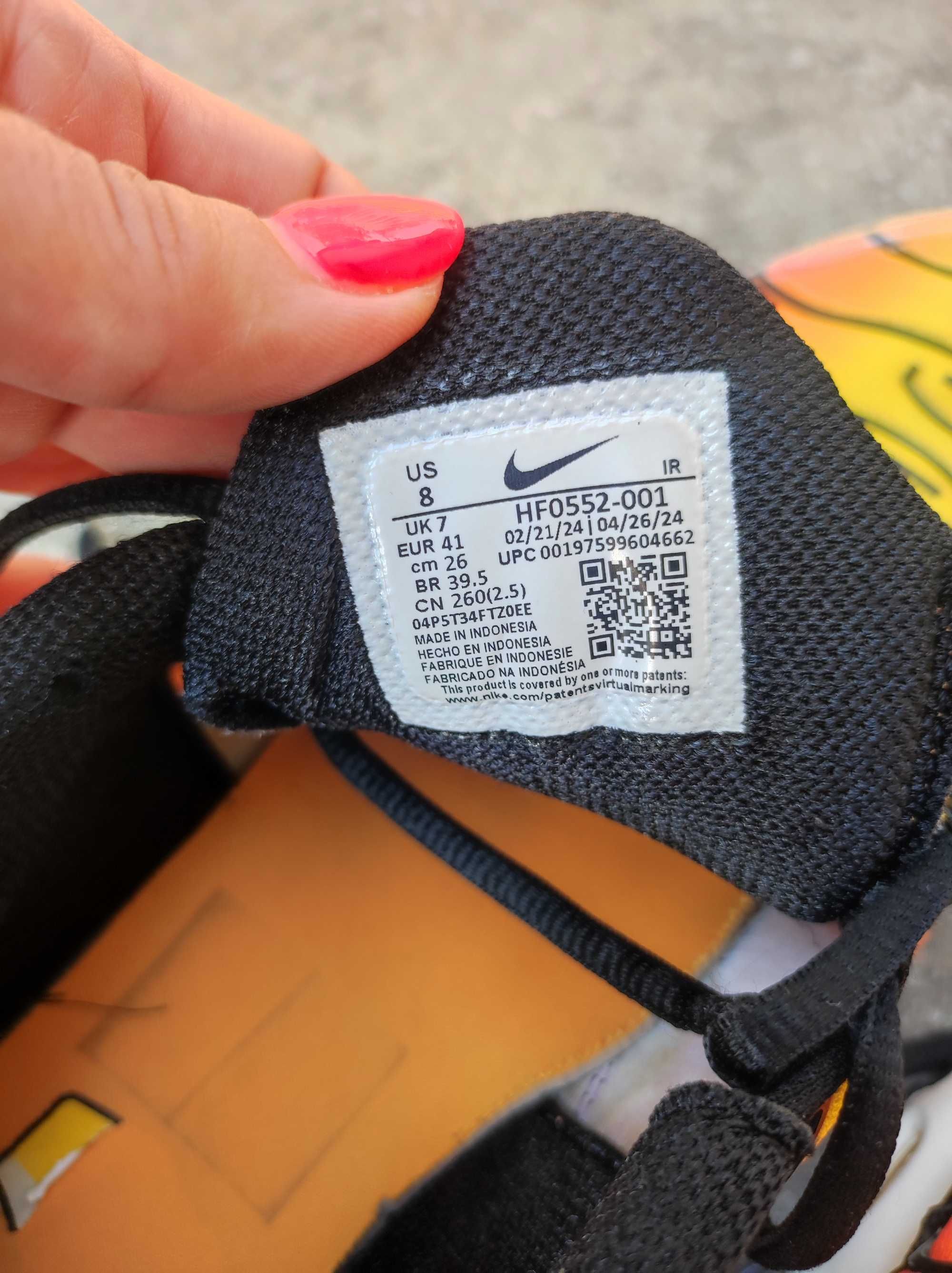 Маратонки Nike 41 номер