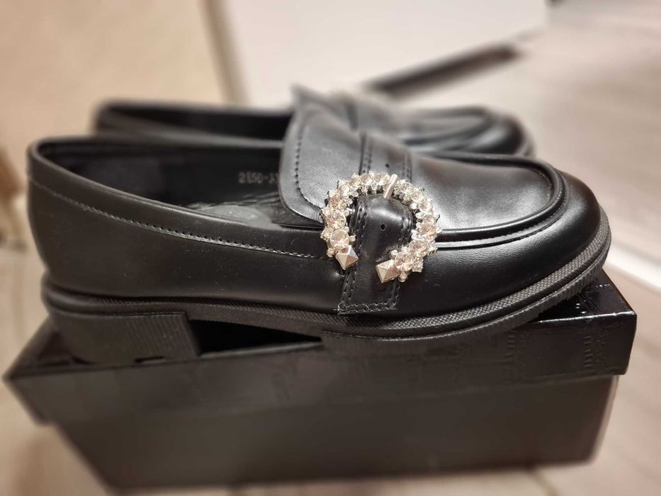 Пролетни обувки дамски мокасини