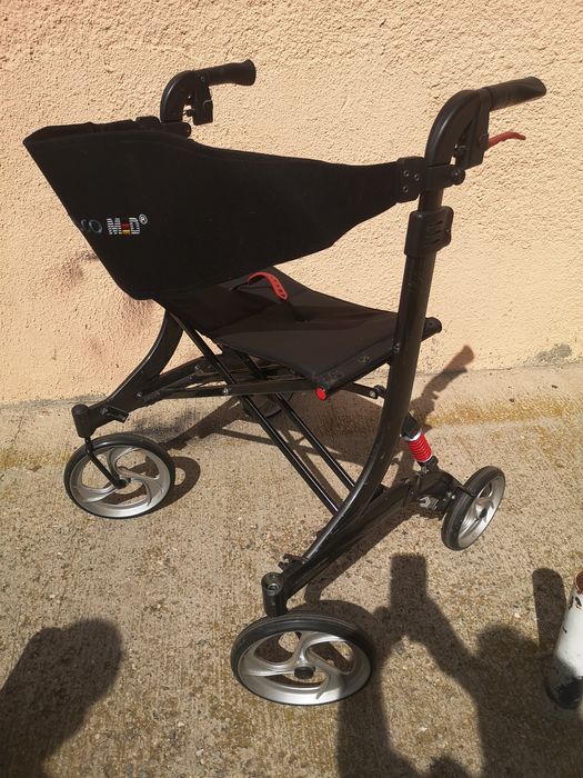 Rolator cadru roti mobil carucior rotile ortopedic  varstnici batrani