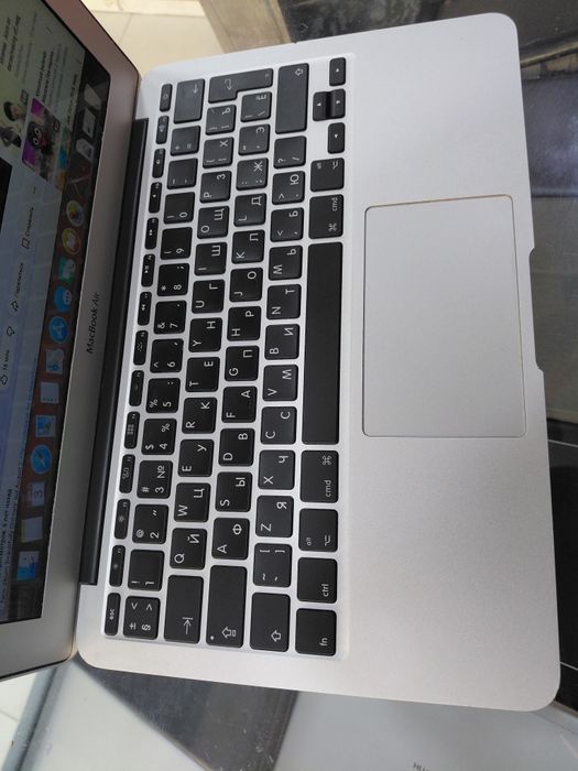 Macbook air intel i5