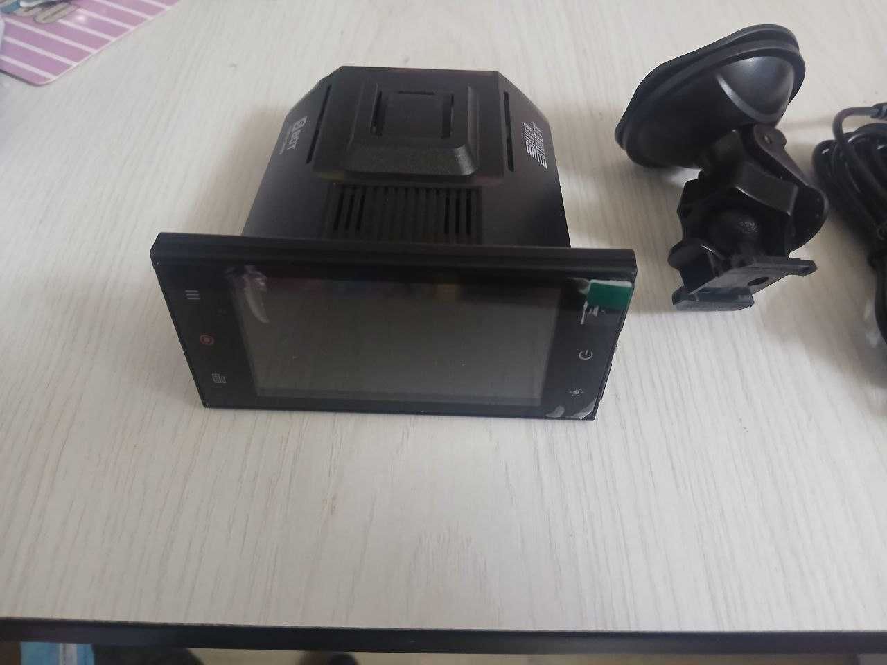 Продам Silverstone F1 S-BOT