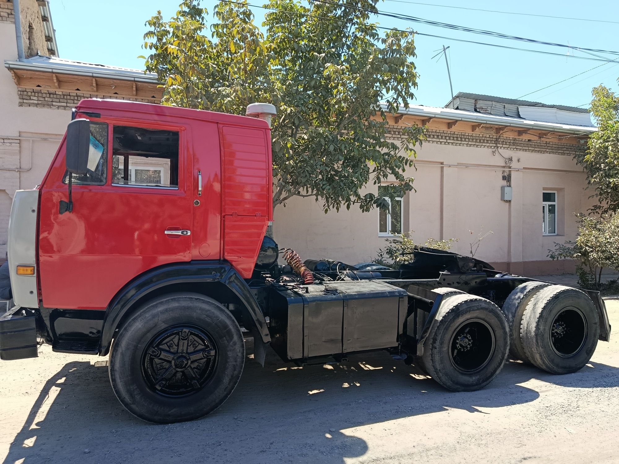 Kamaz tigach КамАЗ тигач