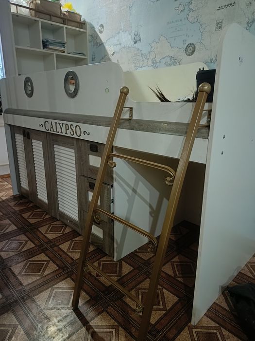 Продам детскую кровать