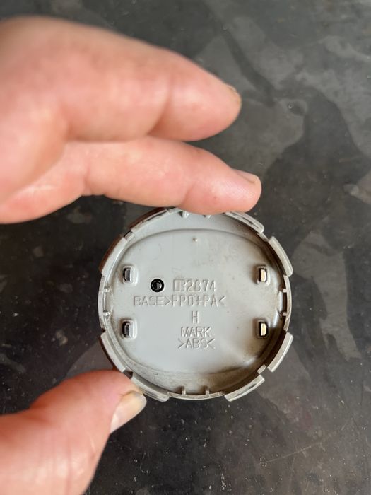 Капачки 56мм Оригинални от Мазда/Mazda