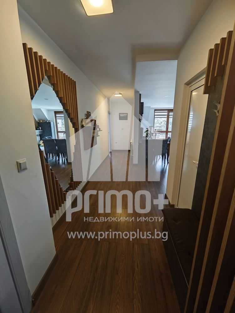 Продава се Тристаен апартамент в Велико Търново, Център - 176 кв.м за 1529 €/кв.м - Снимка #5