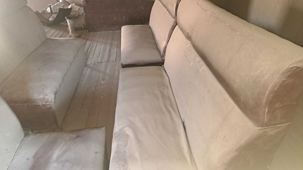 Choyxona divanlari sotiladi