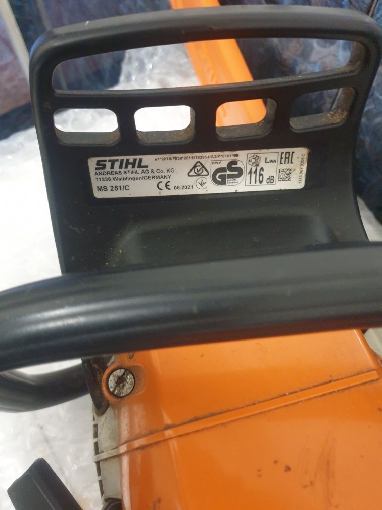 STIHL MS251 бензинова резачка