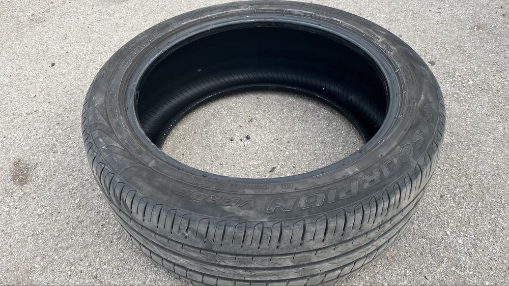 Pirelli 255/45/20