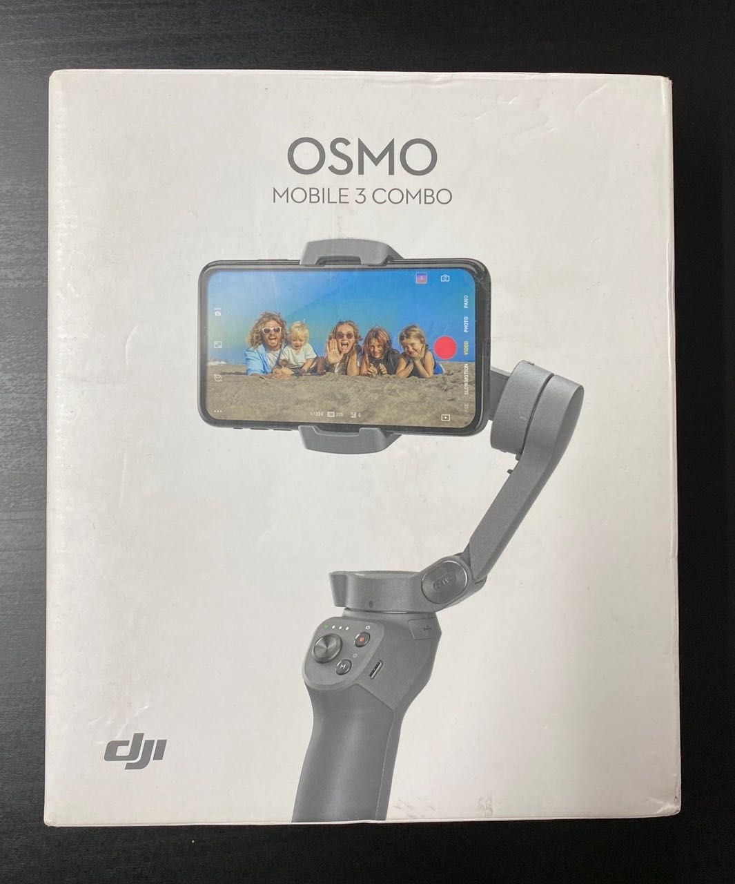 Vând Gimbal OSMO Mobile 3 Combo - NOU, nefolosit