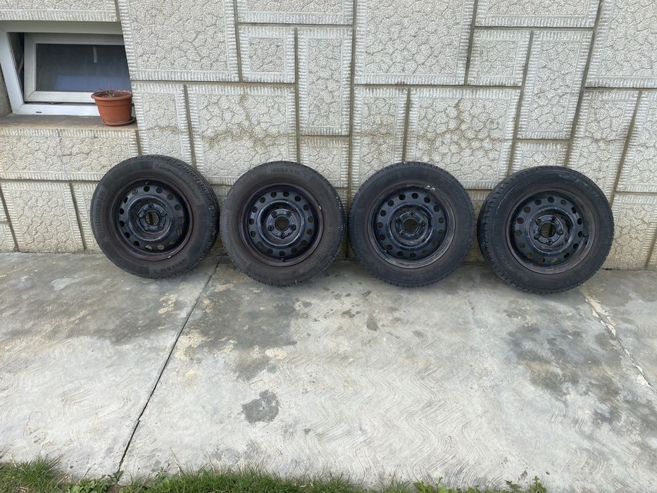 Set roti 185 65 R15 kia ceed