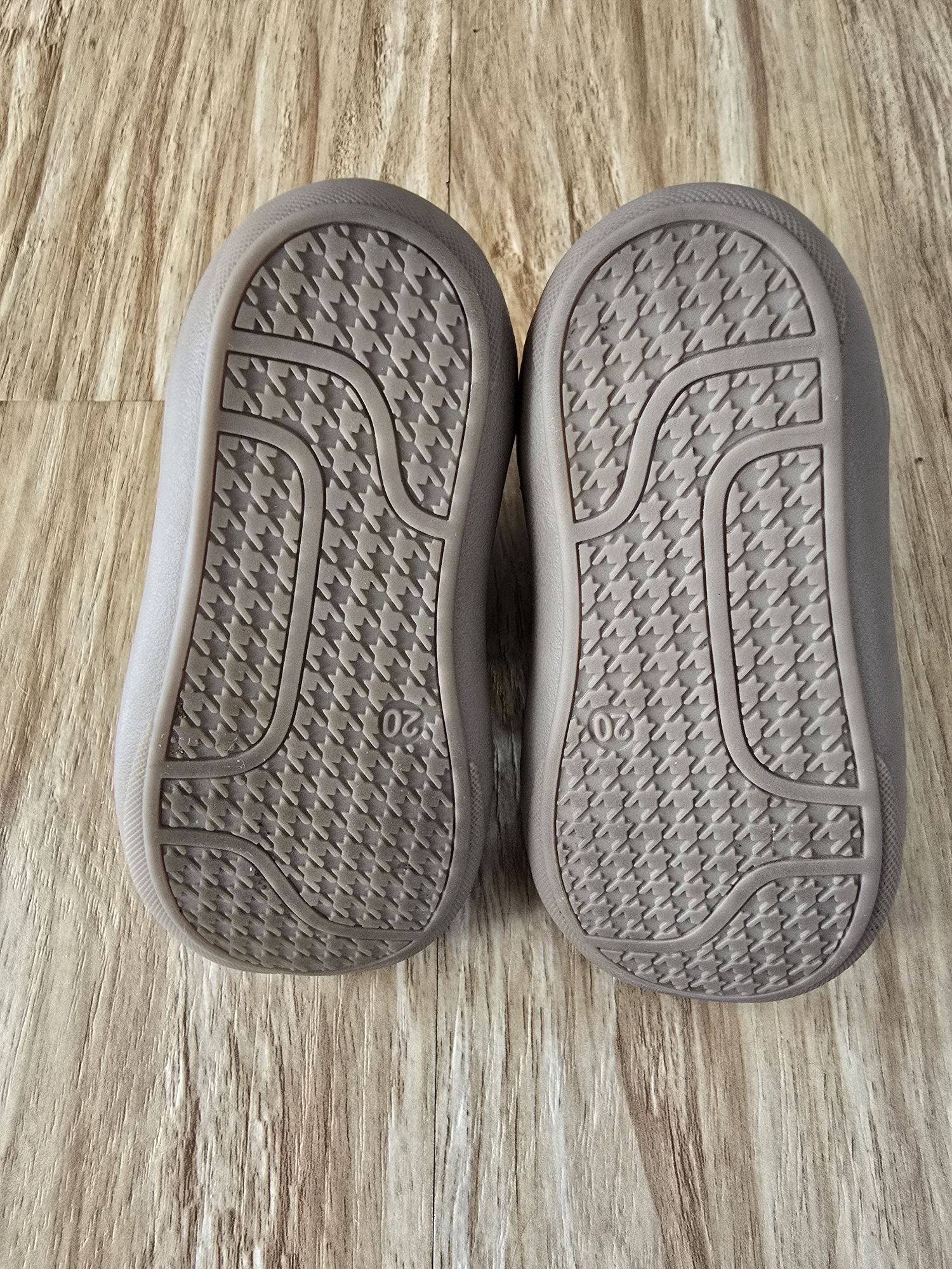 Ghete din piele copii