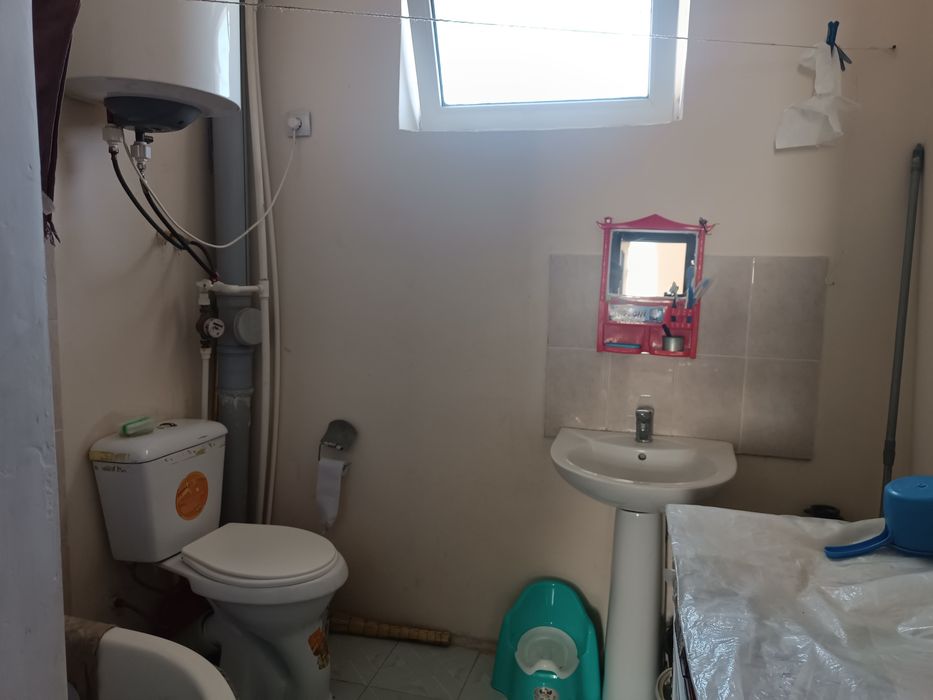 2 honalik kvartra sotiladi