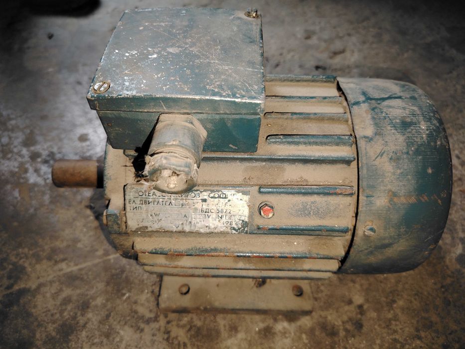 Дърводелски машини /Абрихт, Банциг, Ел мотори/