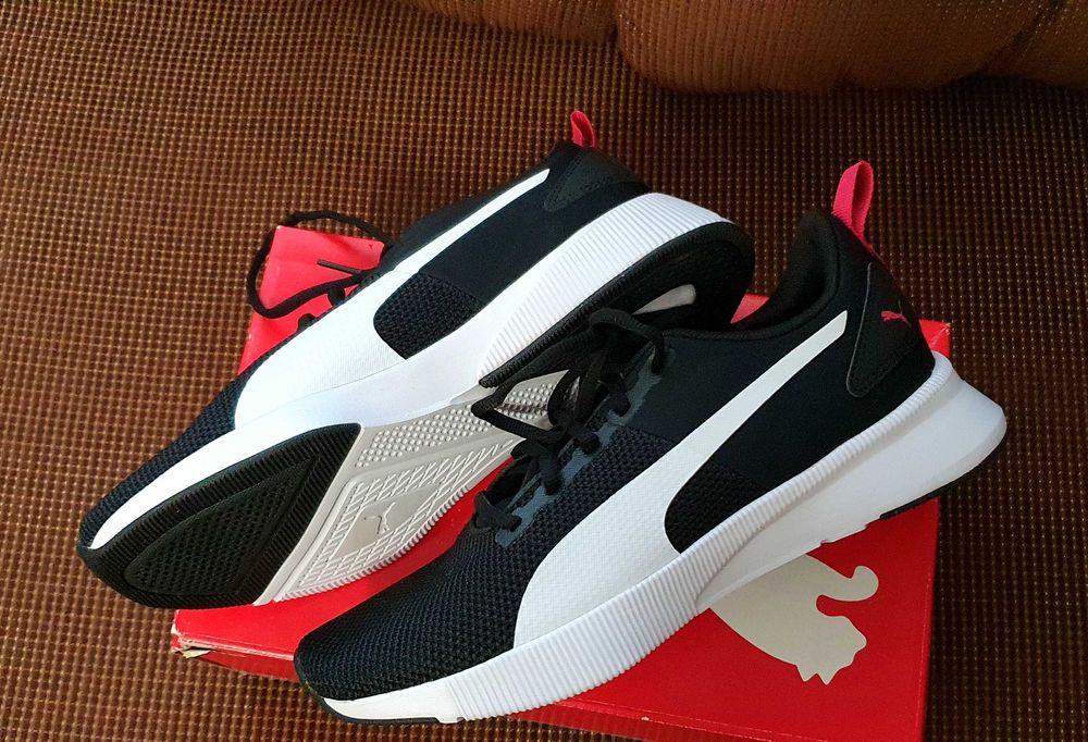 Vand adidasi Puma Flyer Runner