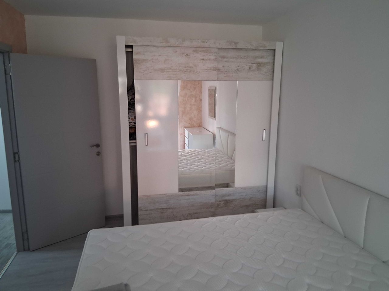 Дава се под наем Къща в с. Царацово, Област Пловдив - 75 кв.м за 510 € - Снимка #10