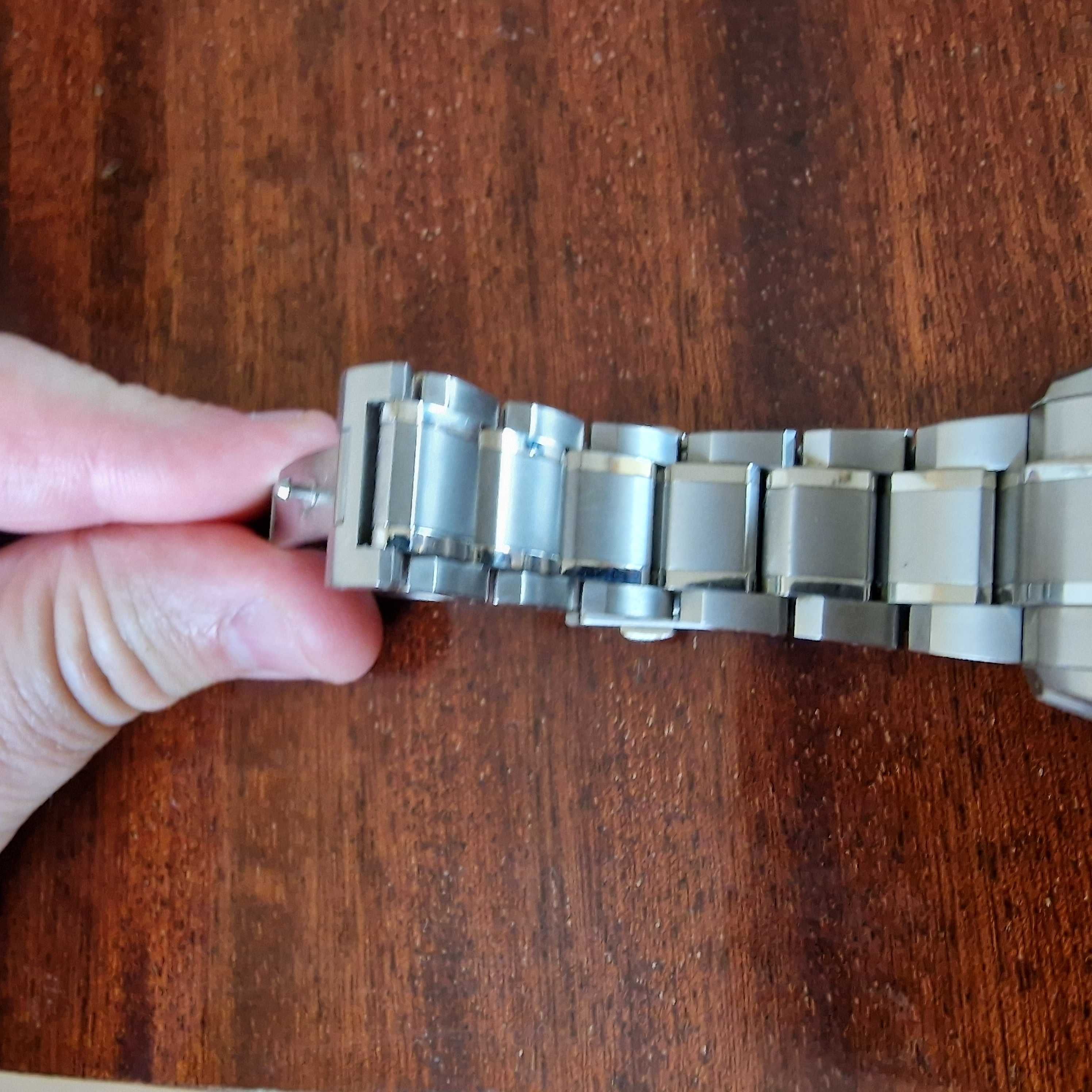Мъжки часовник Casio Oceanus OCW-G2000-1AJF Sapphire Cristal