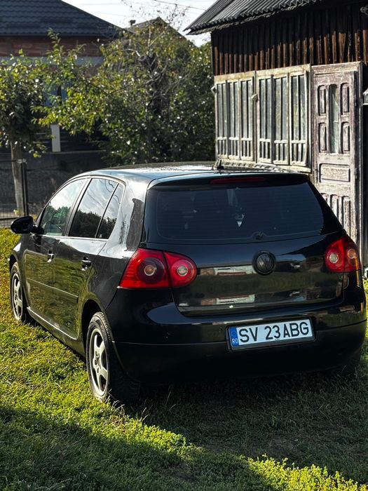 Vând golf 5 2006