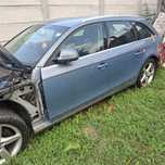 Vand sau dezmembrez audi a4 b8 CAGC LX5X
