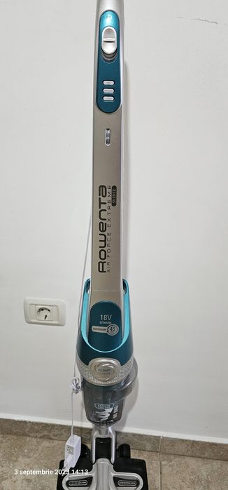 Aspirator vertical Rowenta