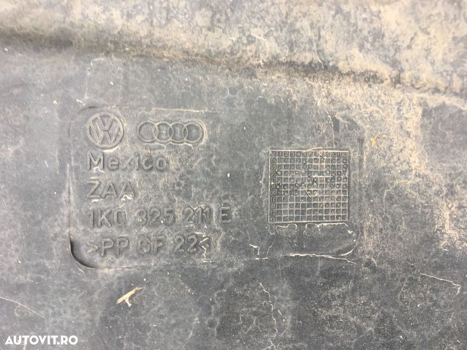 Scut Caroserie / Protectie Plastic Stanga sau Dreapta Audi A3 8P 2003 - 2008 COD : 1K0 825 211 E / 1K0825211E / 1K0825212K / 1K0 825 212 K