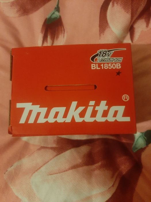 Acumulatori ambalsti in cutie makita