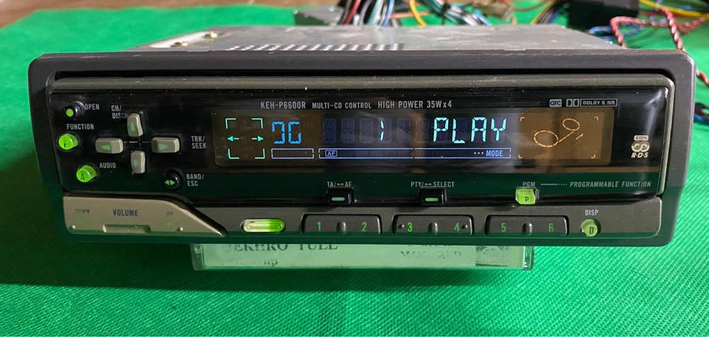Player auto/caset Pioneer KEH P 6600R old school