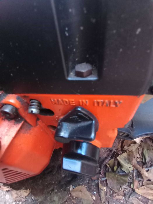 Бензинова резачка Oleo Mac 350 af