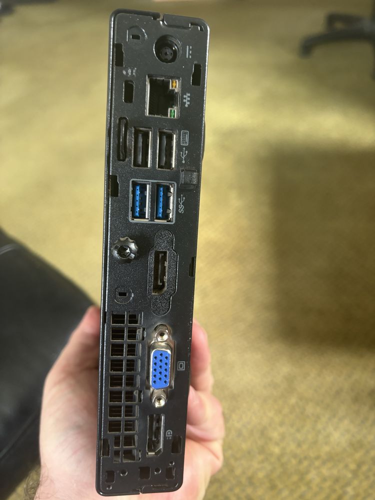 Продавам мини компютър HP EliteDesk 705 G2