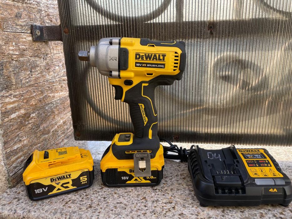 Pistol impact dewalt 1100 nm