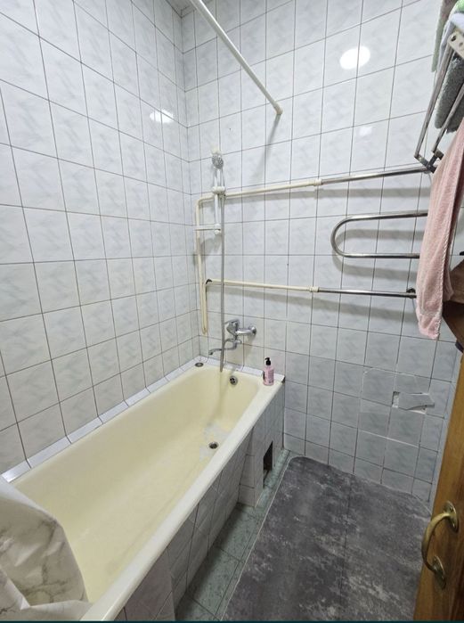 продается 2-х комнатная квартира