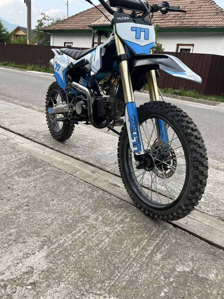 Vând cross 125cc ultra