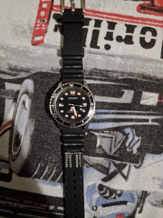 Citizen eco dive diver