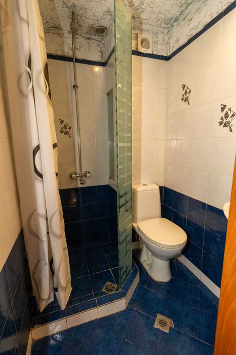 Продава се 4-стаен мезонет в кв.Бели Брези.