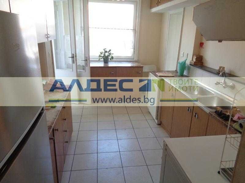 Продава се Четиристаен апартамент в София, Гео Милев - 140 кв.м за 5 €/кв.м - Снимка #3