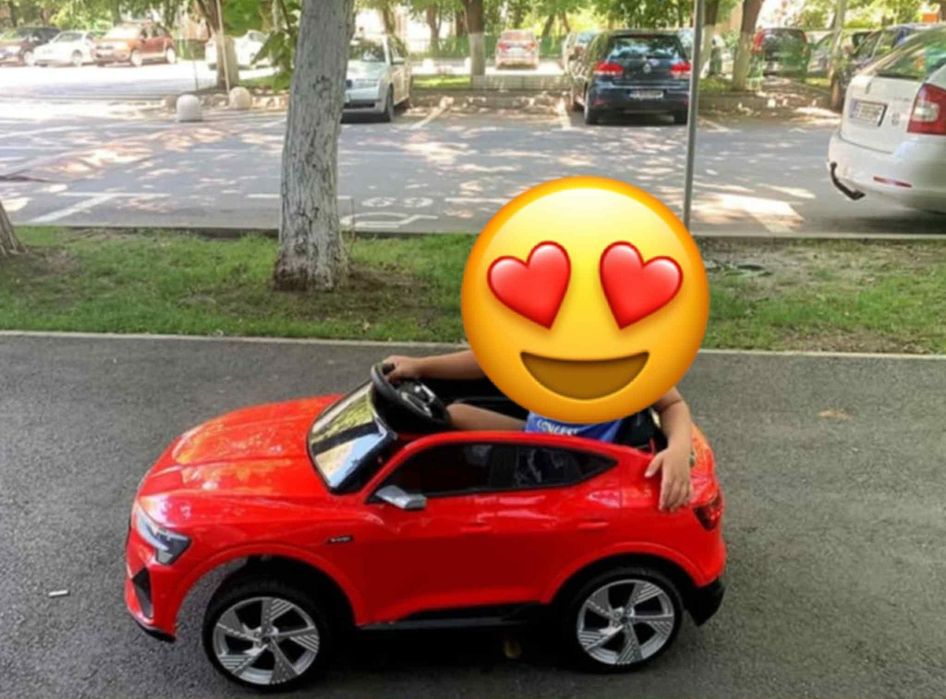 Mașinuță pentru copii electrică