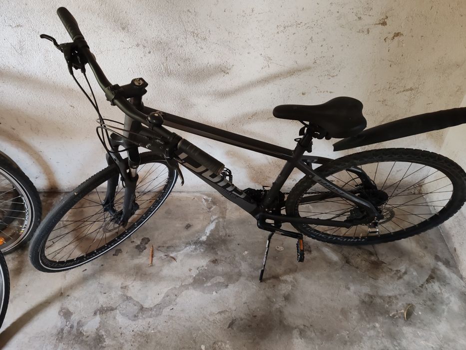 Bicicleta de vânzare