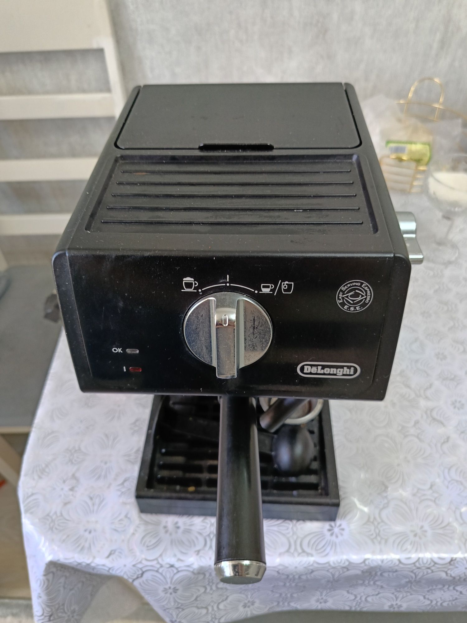 Delonghi Кофемашина срочно продам