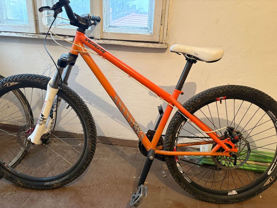 Колело specialized