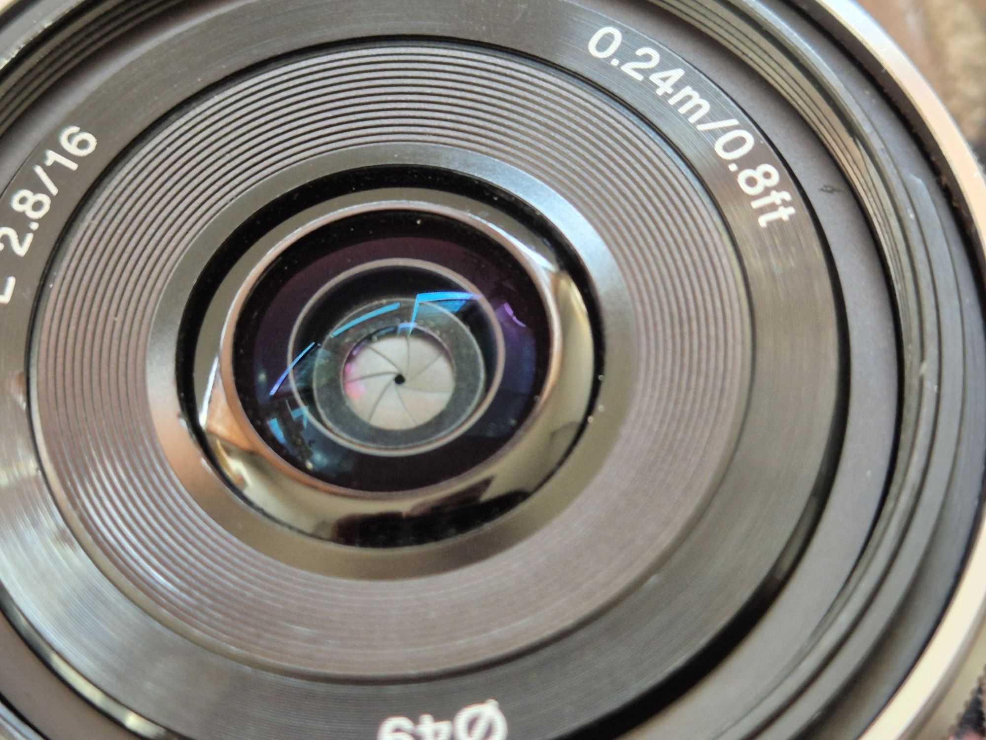 Обектив Sony SEL16F28 + Sony fisheye convertor VCL-ECF1