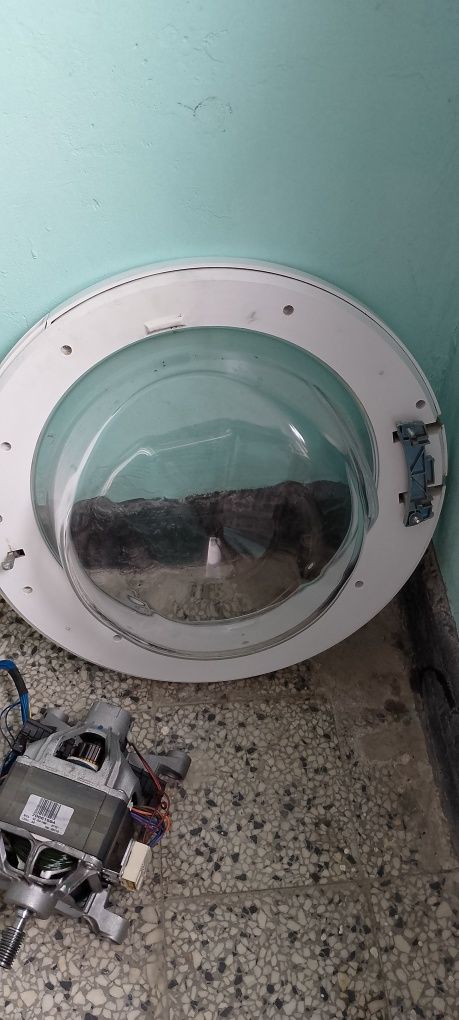 Продавам ЧАСТИ за пералня Горение модел W6202/S