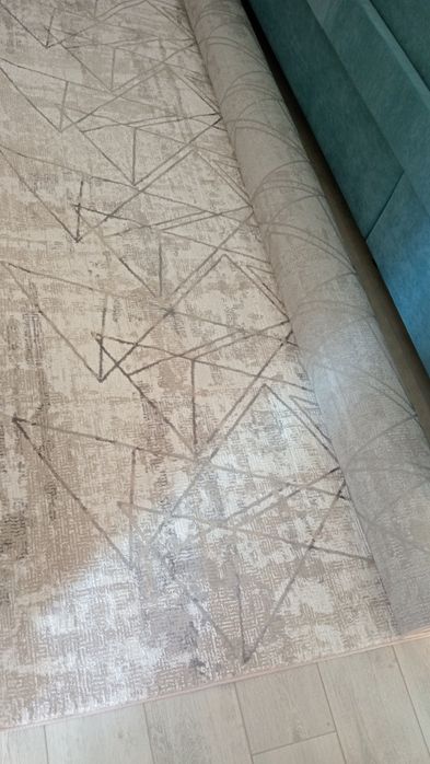 Продается новый ковёр 6*5