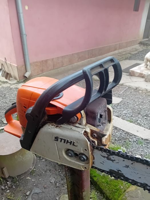 Vând drujba Stihl MS 390