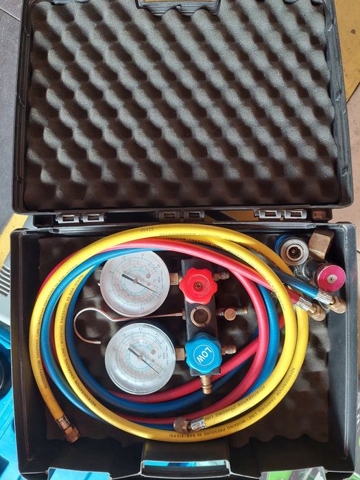 Инструменти за проверка и ремонт на климатични системи/компресори