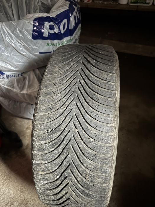 Cauciucuri Iarna Michelin Alpin 5 205/50/R17