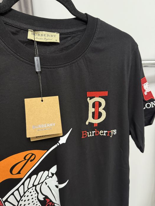 Tricou BURBERRY super calitate